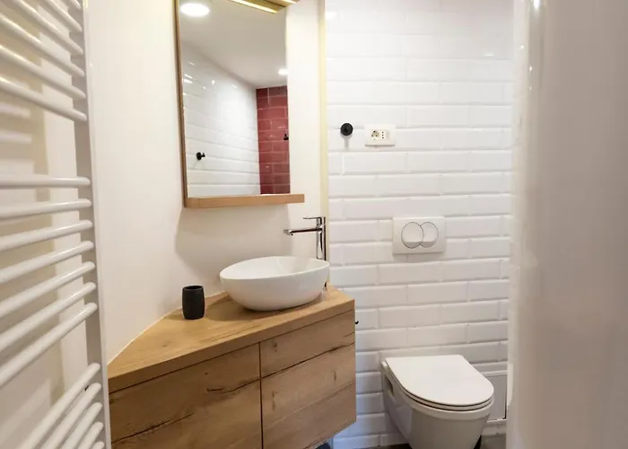 Apartma Fortezza Center *